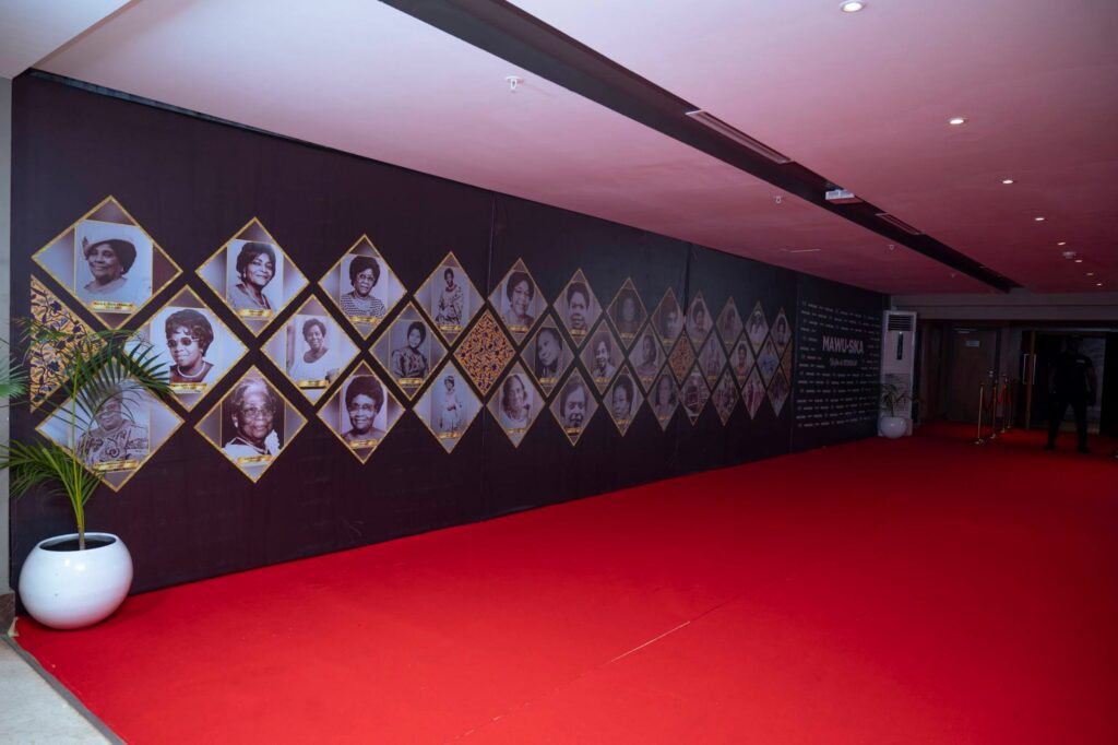 Mawu-Sika : Le film sert donc d'archive vivante, un sanctuaire visuel pour la mémoire collective togolaise